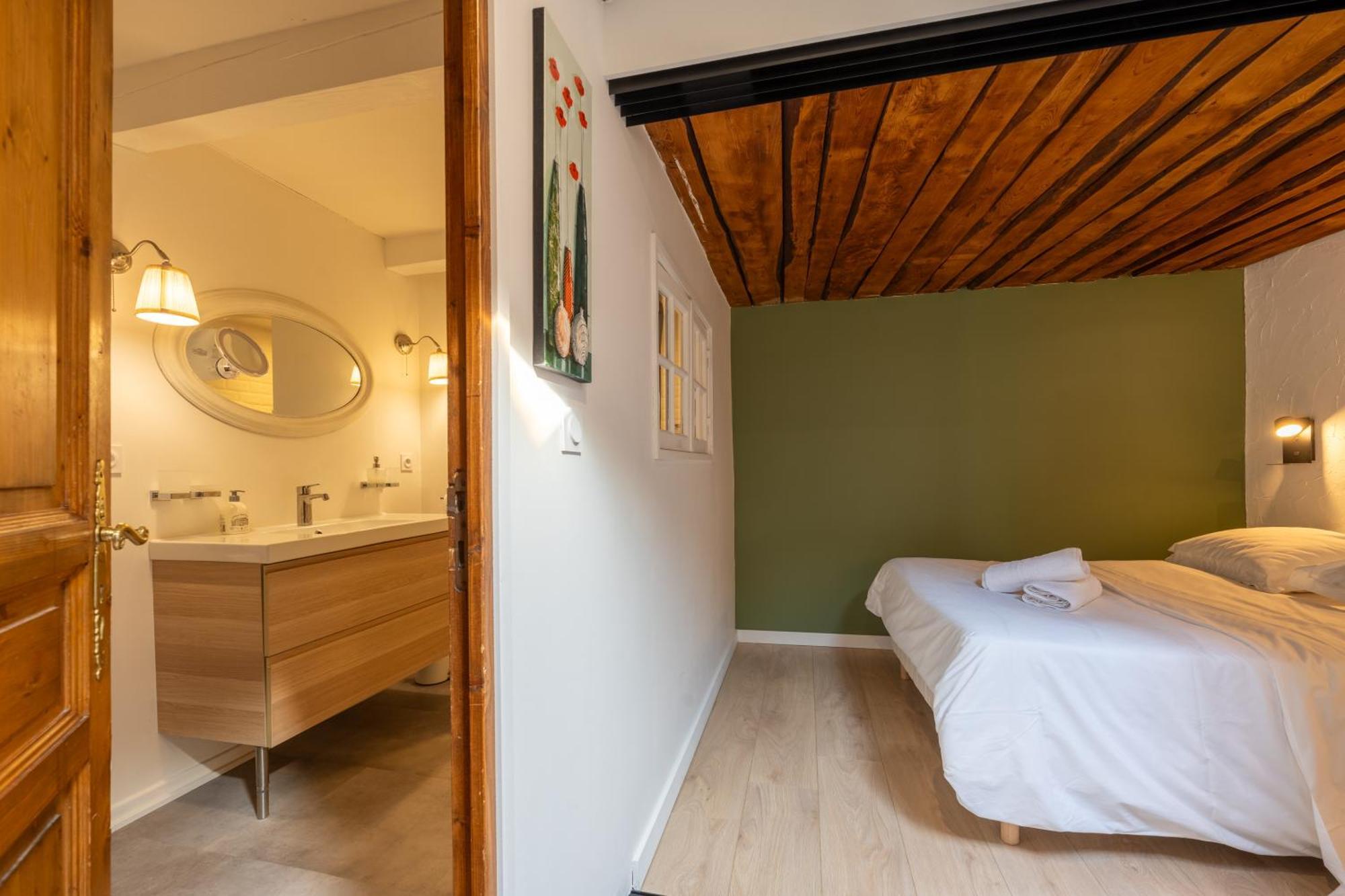 Sous Les Toits D'Annecy, Un Appartement Irresistible Pour 1 A 6 Personnes En Plein Coeur De Ville Exterior photo